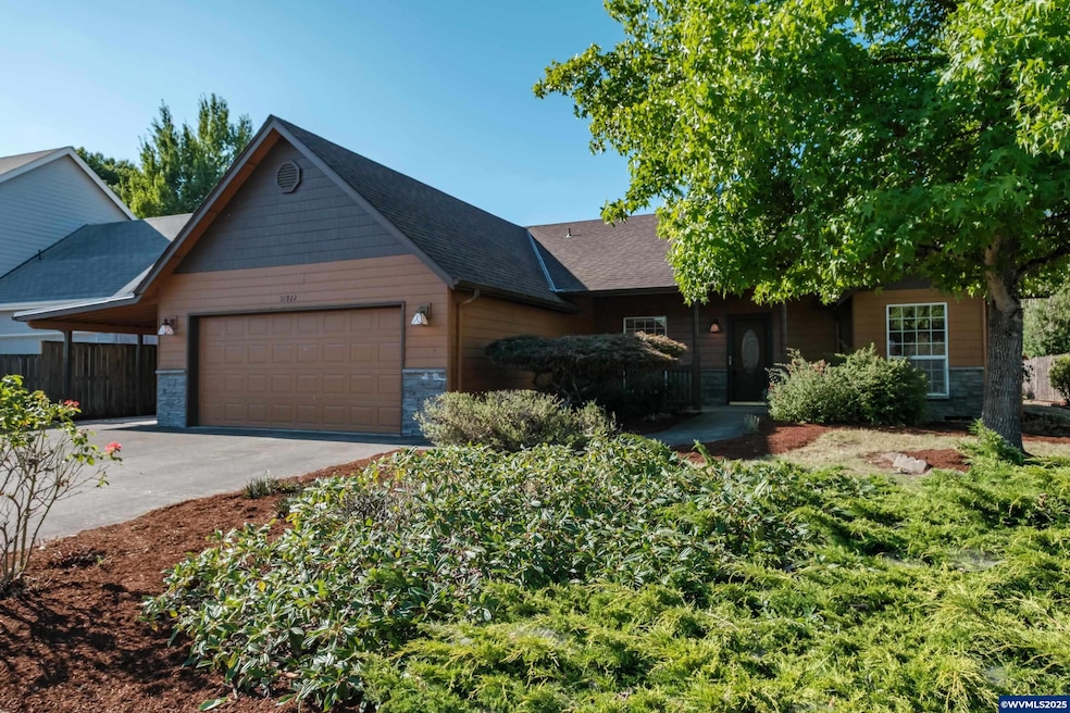 31922 Meadowlark Loop, Tangent, OR 97389 - photo 1