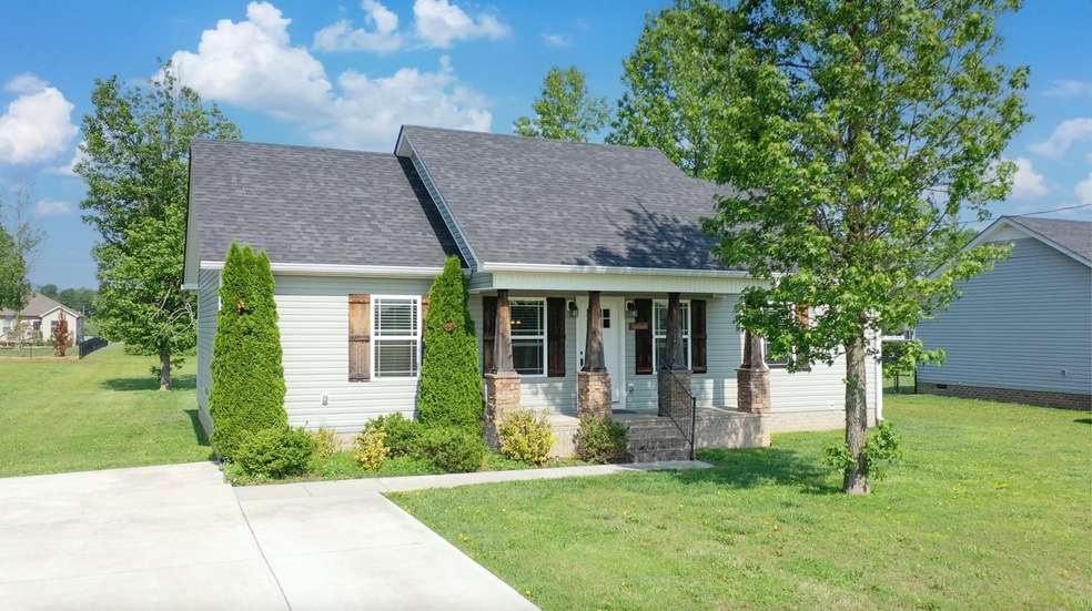 554 Skinner Flat Rd, Manchester, TN 37355 - photo 1