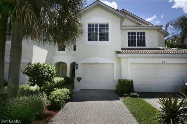 912 Hampton Cir, Naples, FL 34105 - photo 1