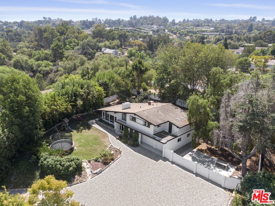 20,600 Sq Ft Lot