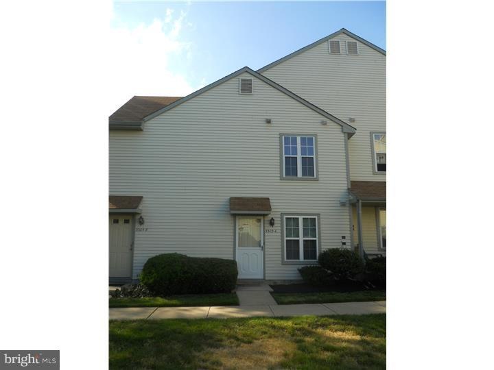 3303A Ramsbury Ct unit A, Mount Laurel, NJ 08054 - photo 1