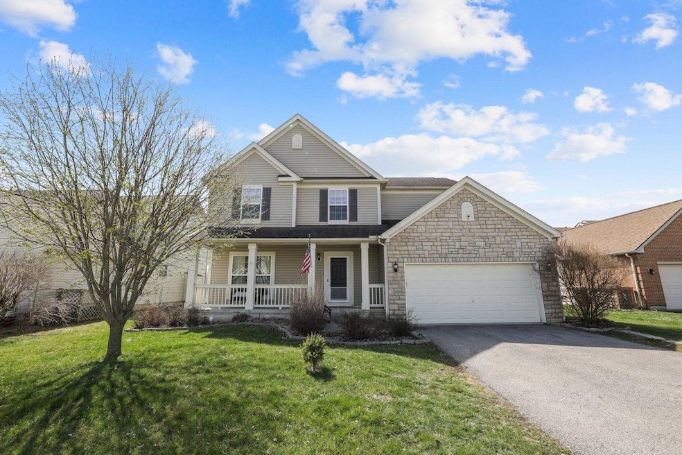 315 Nutmeg Ct, Circleville, OH 43113 - photo 1