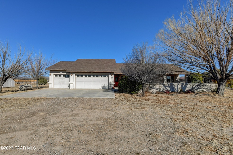 1680 E Verde Ranch Rd, Paulden, AZ 86334 - photo 1