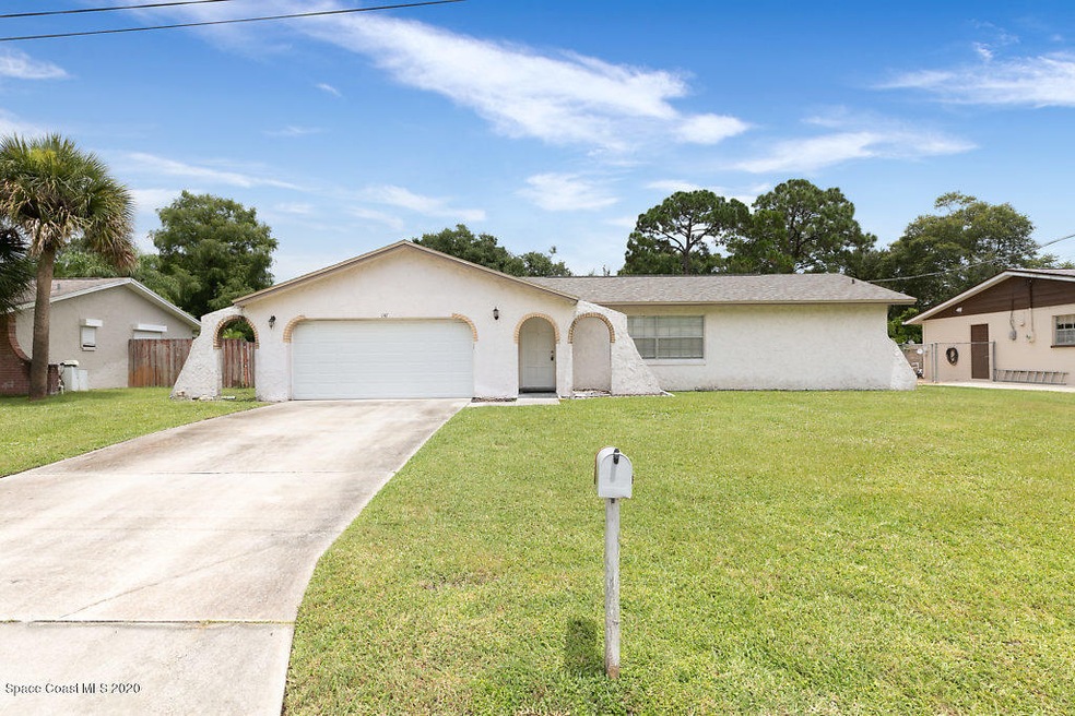 1147 wentworth circle