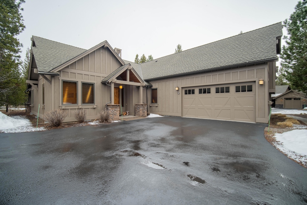 56542 Caldera Springs Ct, Bend, OR 97707 - photo 1