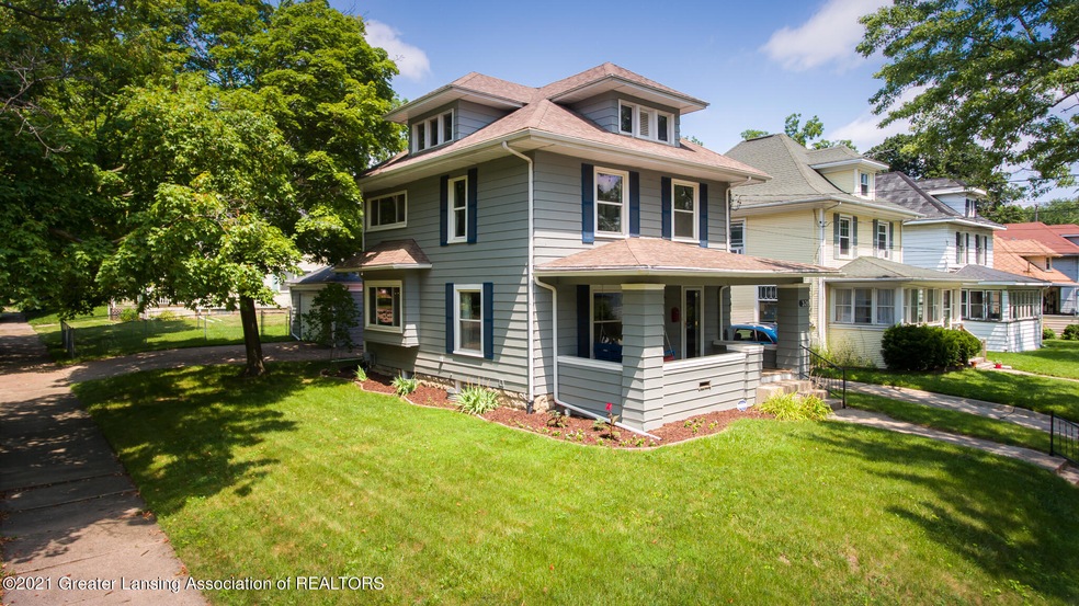 326 Smith Ave, Lansing, MI 48910 - photo 1