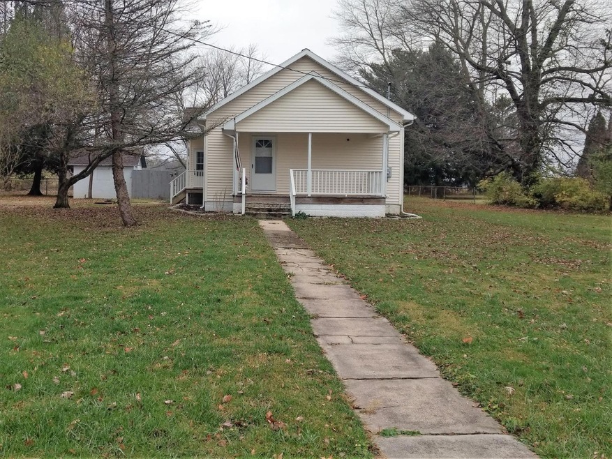 105 N Broadway St, Blanchester, OH 45107 - photo 1