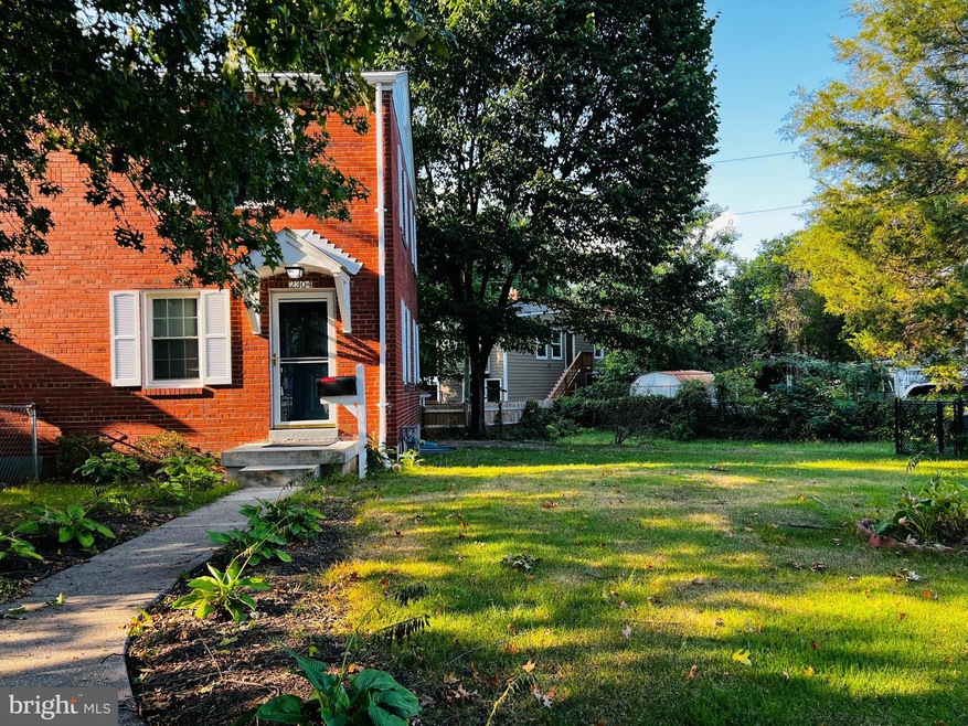 2304 Farrington Ave, Alexandria, VA 22303 - photo 1