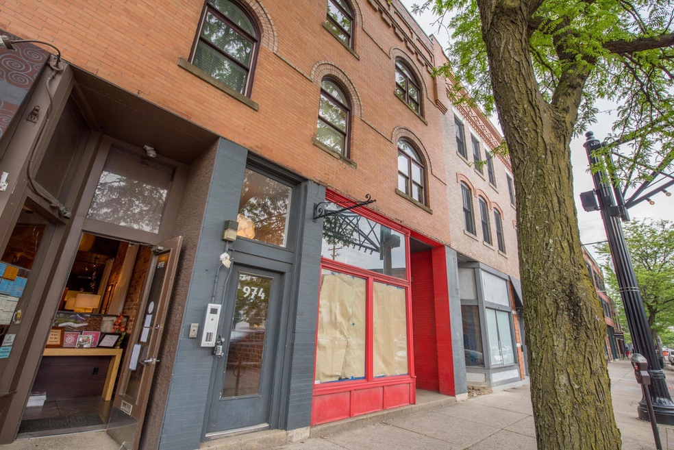 974 N High St Unit E