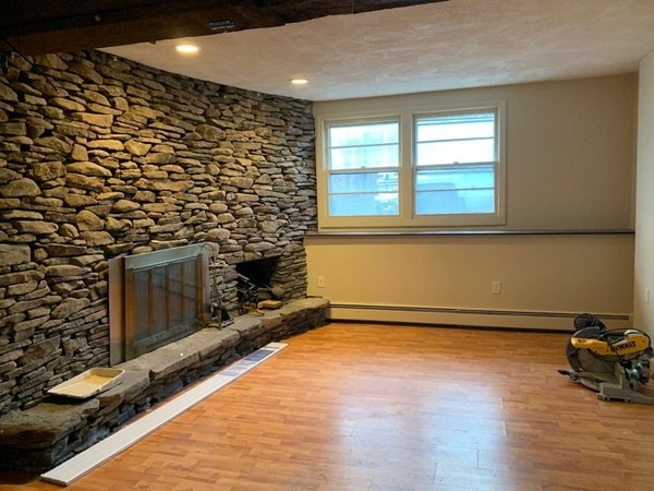 134A Winn St unit A, Burlington, MA 01803 - photo 1