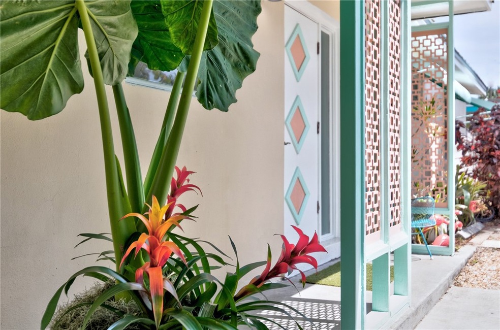 812 Schumann Dr, Sebastian, FL 32958 - photo 1