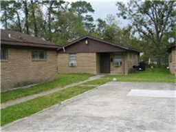 4913 Bostic St, Houston, TX 77016 - photo 1