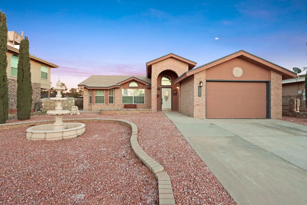 520 von Bargen Dr, Horizon City, TX 79928 - photo 1