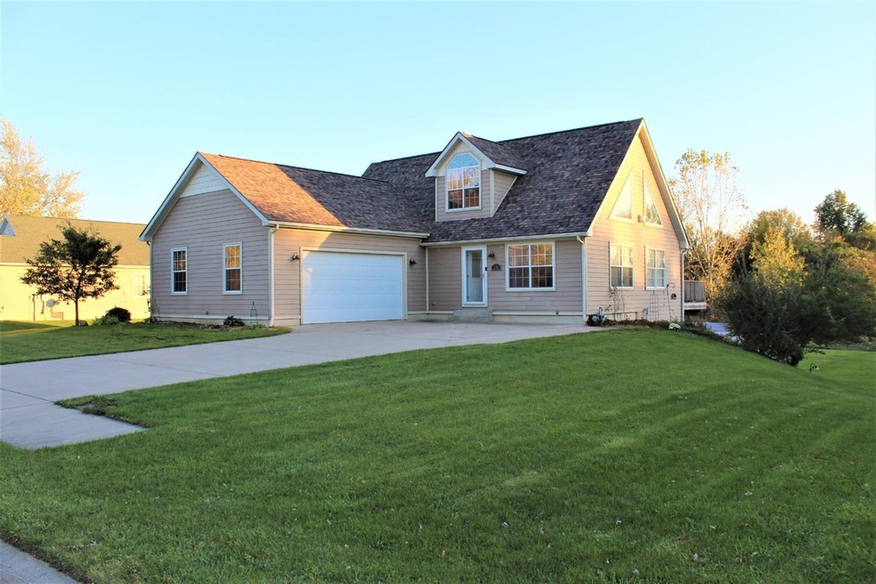 2446 W Rue du Lac Ct, La Porte, IN 46350 - photo 1