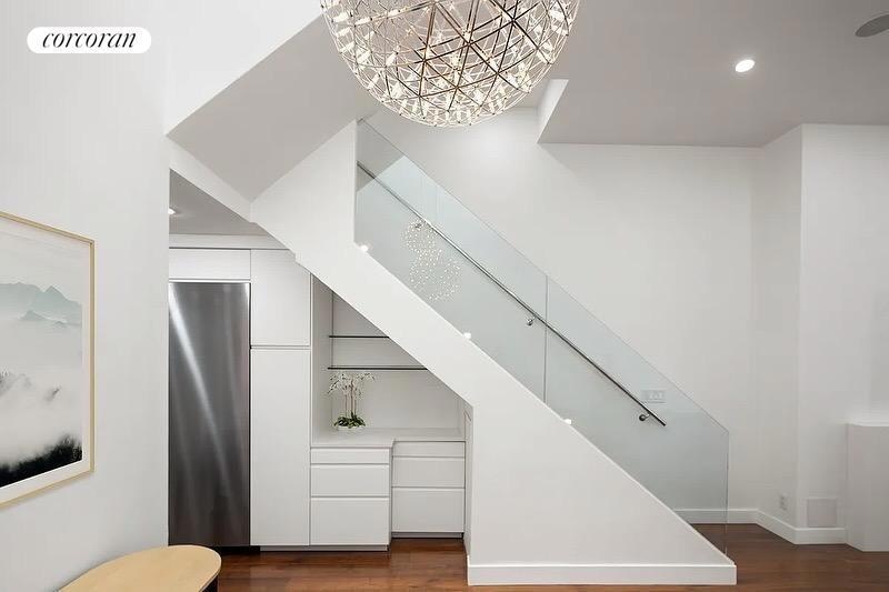 Sold $2,750,000 • Co-Listing Agent