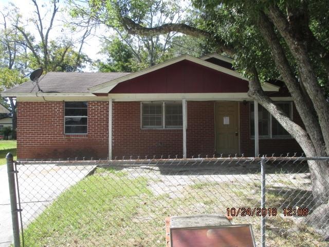 2505 Bartow St, Brunswick, GA 31520 - photo 1