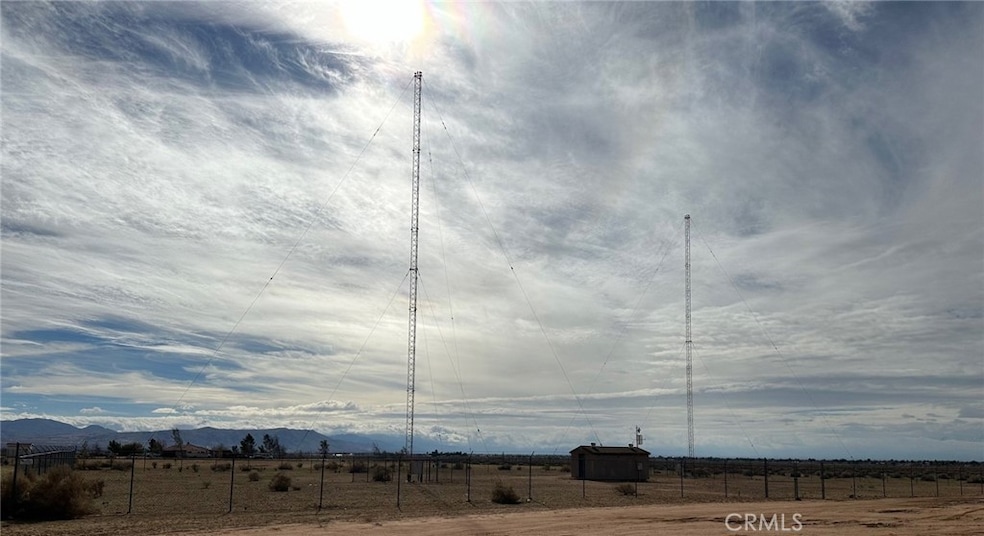 23291 Zuni Rd, Apple Valley, CA 92307 - photo 1