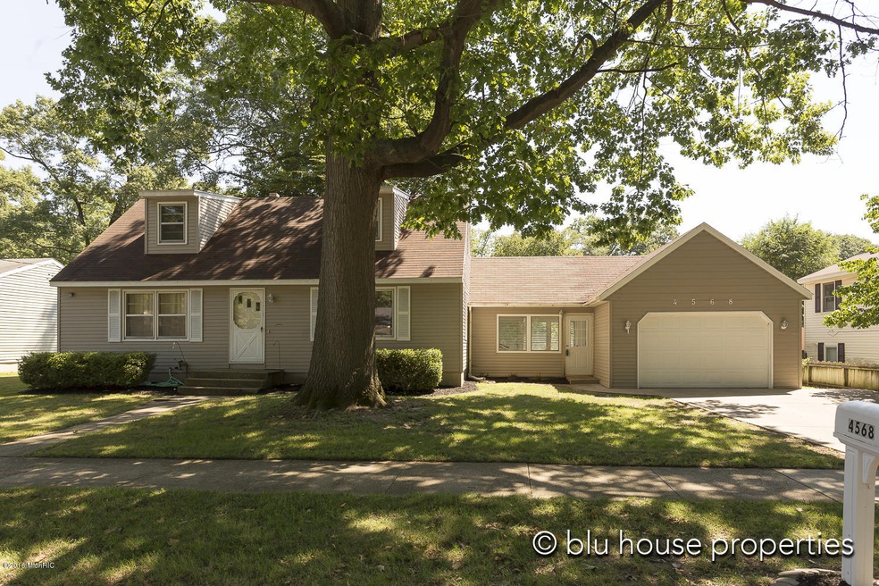 4568 Marshall Ave SE_25