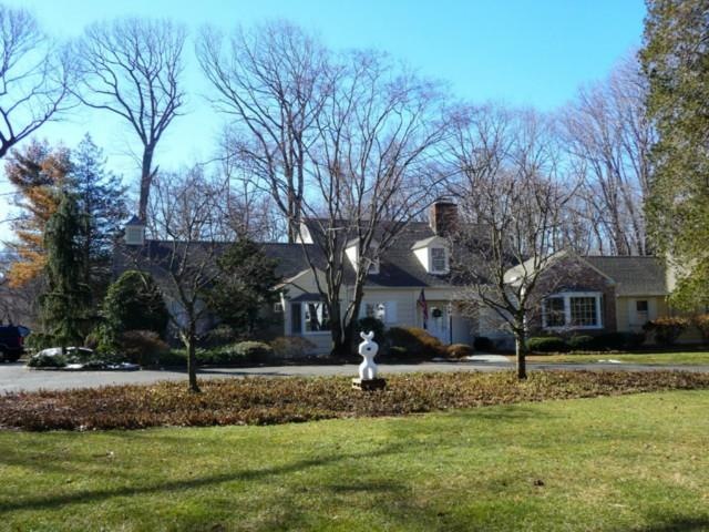 21 Cross Rd, Darien, CT 06820 - photo 1