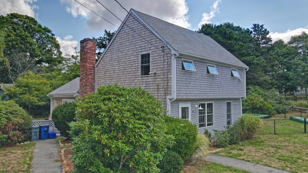 72 Madeline Rd, East Falmouth, MA 02536 - photo 1