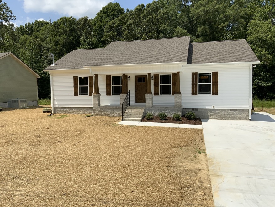 1538 S Spring St, Manchester, TN 37355 - photo 1