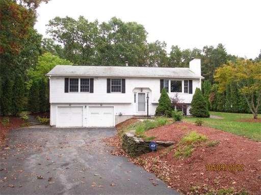 449 Johnny Appleseed Ln, Leominster, MA 01453 - photo 1