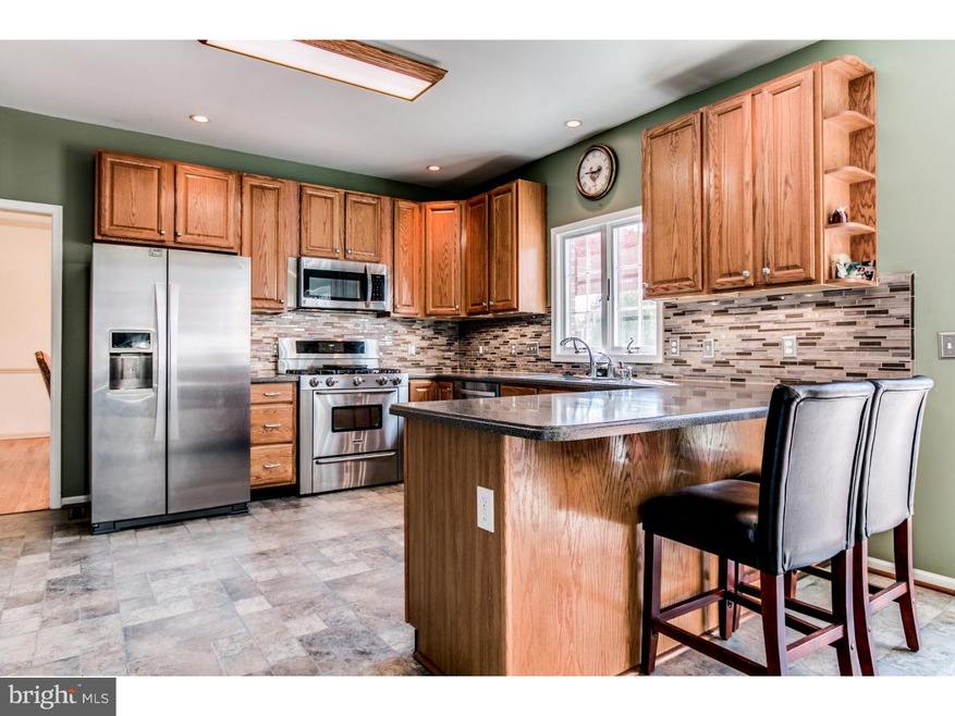 216 Rice Dr, Bear, DE 19701 - photo 1