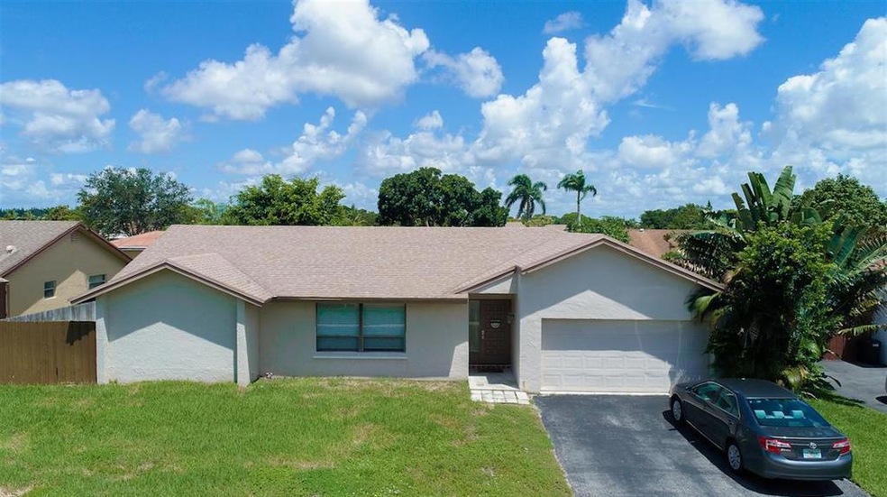 9491 Richmond Cir, Boca Raton, FL 33434 - photo 1