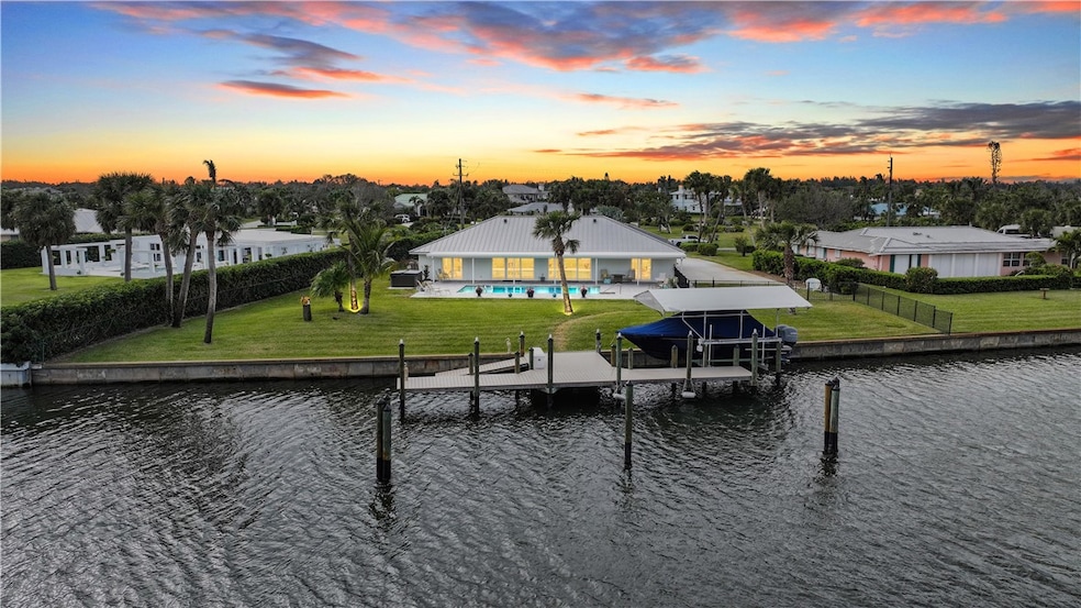 4402 Bethel Creek Dr, Vero Beach, FL 32963 - photo 1