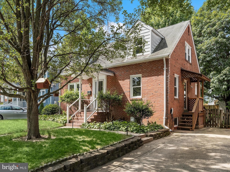 630 N Edison St, Arlington, VA 22203 - photo 1