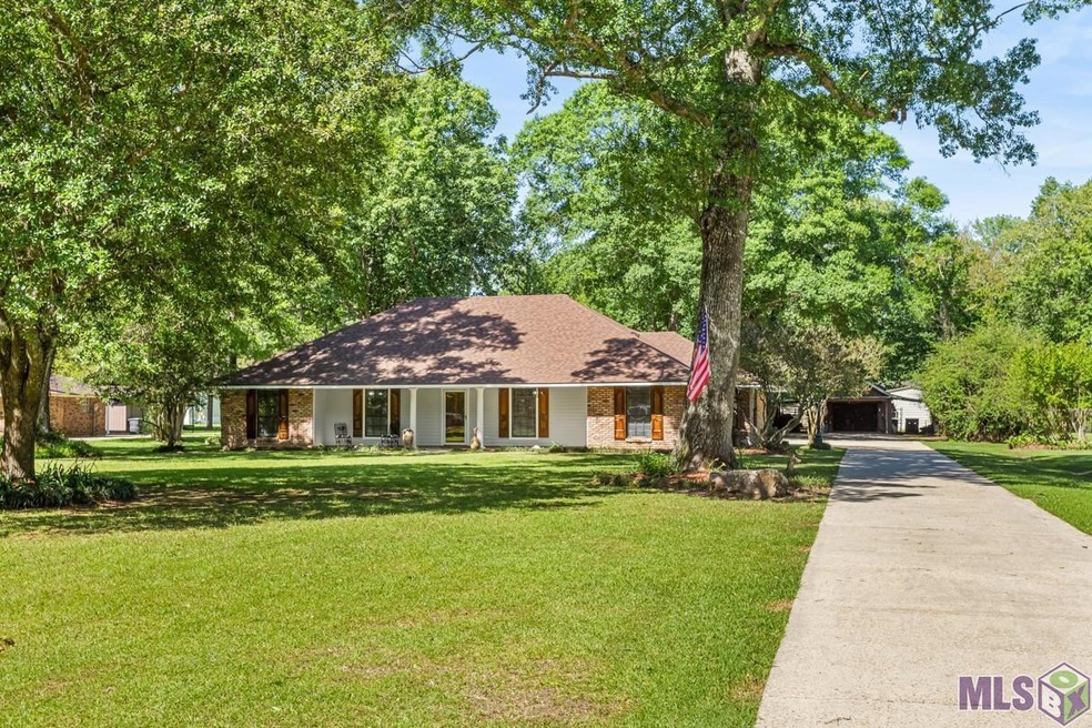 14611 Crystal Dr, Pride, LA 70770 - photo 1
