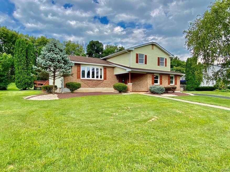 799 American General Dr, Easton, PA 18040 - photo 1