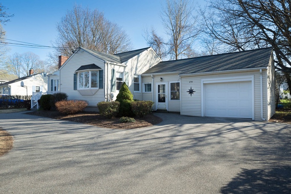 694 Trapelo Rd, Waltham, MA 02452 - photo 1