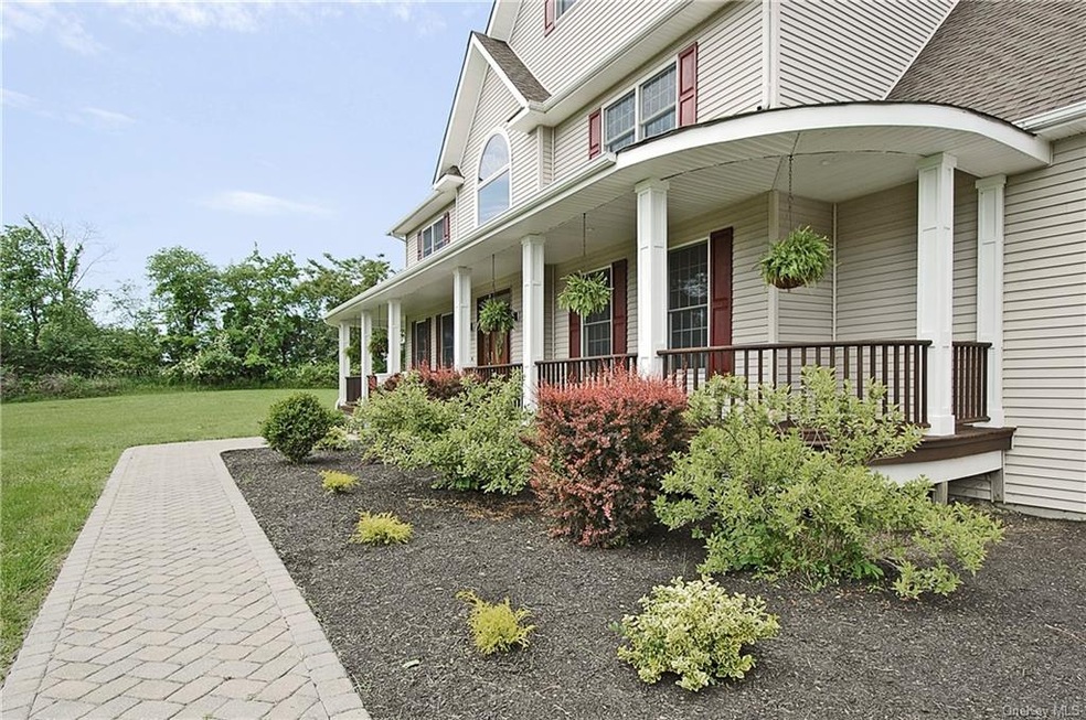 138 Meadowood Rd, Montgomery, NY 12549 - photo 1