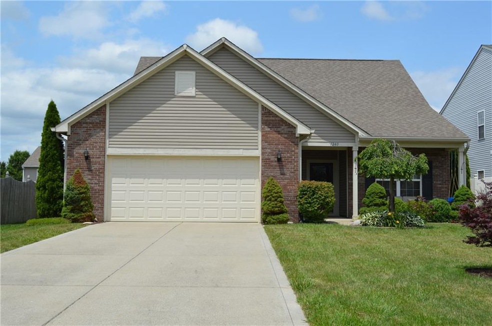 1240 Niagara Ln, Franklin, IN 46131 - photo 1