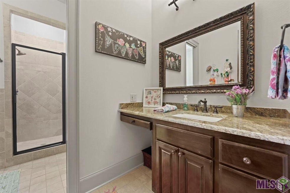 14232 Devall Rd, Baton Rouge, LA 70818 - photo 1