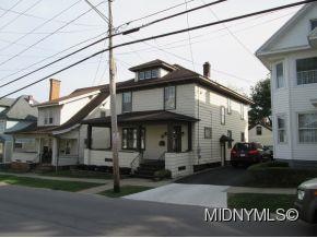 Front Garage on Maple