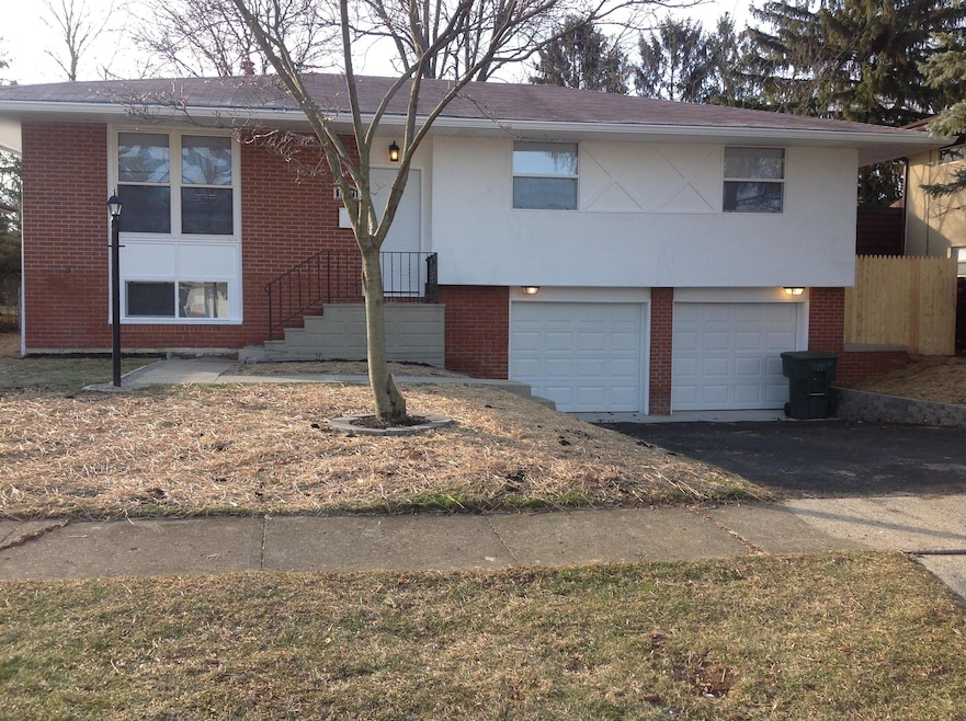 1471 Thurell Rd, Columbus, OH 43229 - photo 1