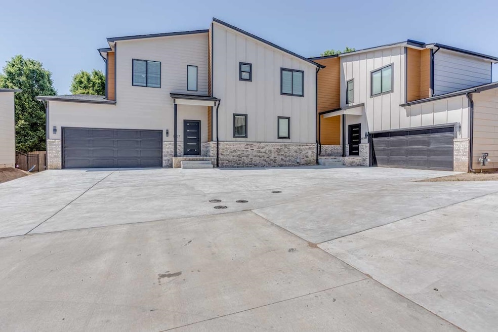 8437 W 37th St N, Wichita, KS 67205 - photo 1