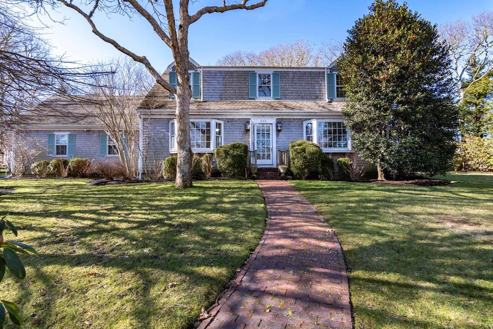 230 the Boulevard, Edgartown, MA 02539 - photo 1