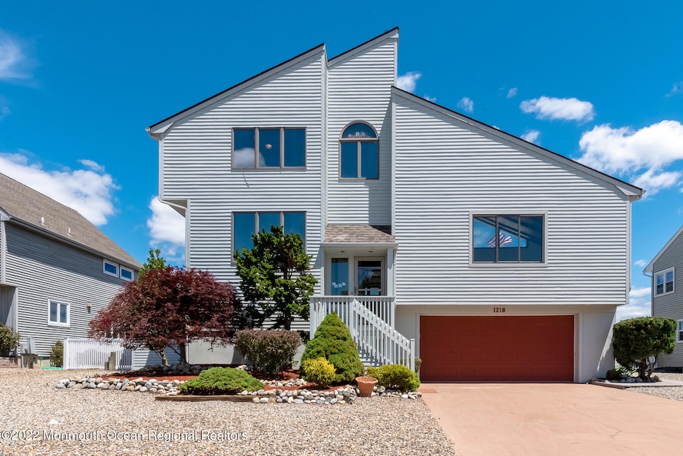 01-1210 Skimmer Ct MLS