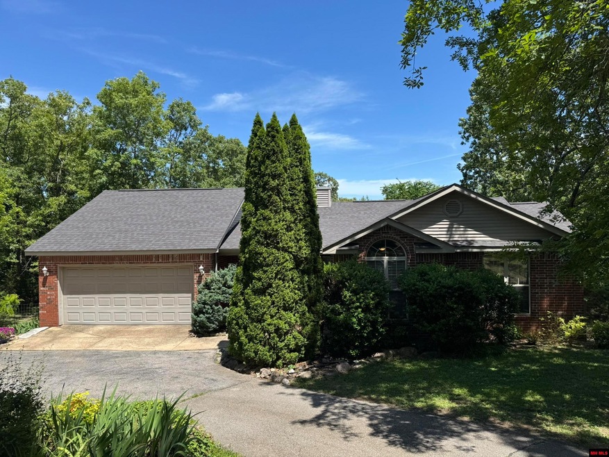 Under Contract $369,000