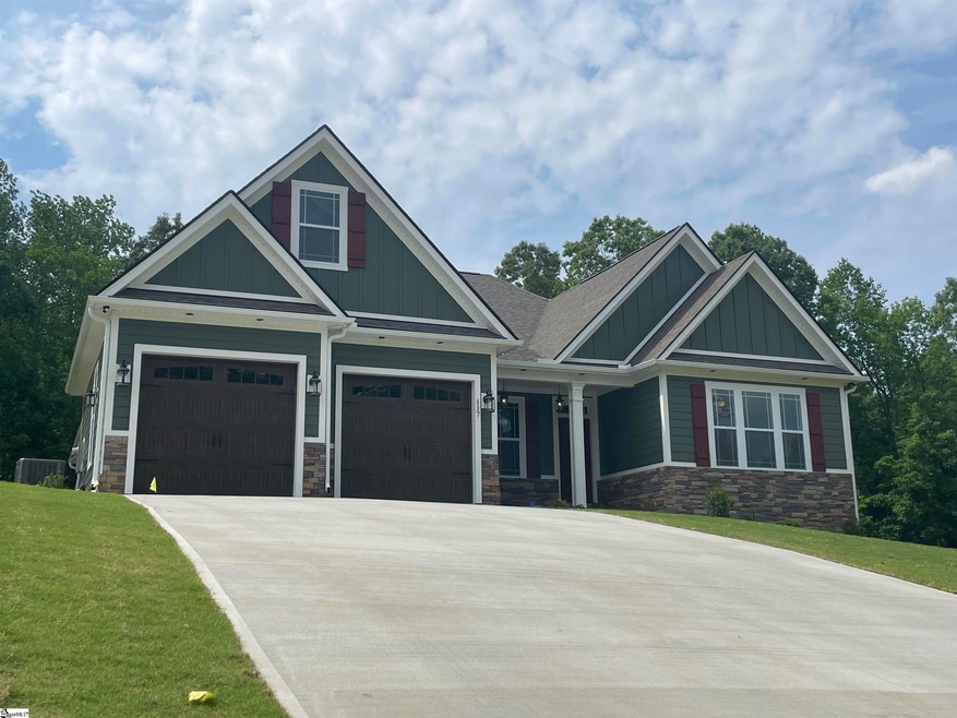 117 Frontier Ln, Travelers Rest, SC 29690 - photo 1