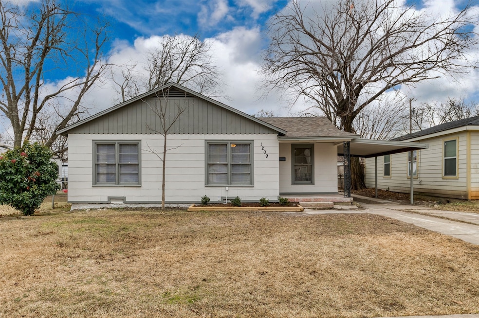 For Rent $1,650/month • Co-Listing Agent