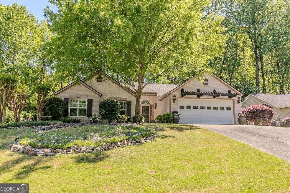 4212 Harris Ridge Ct, Roswell, GA 30076 - photo 1