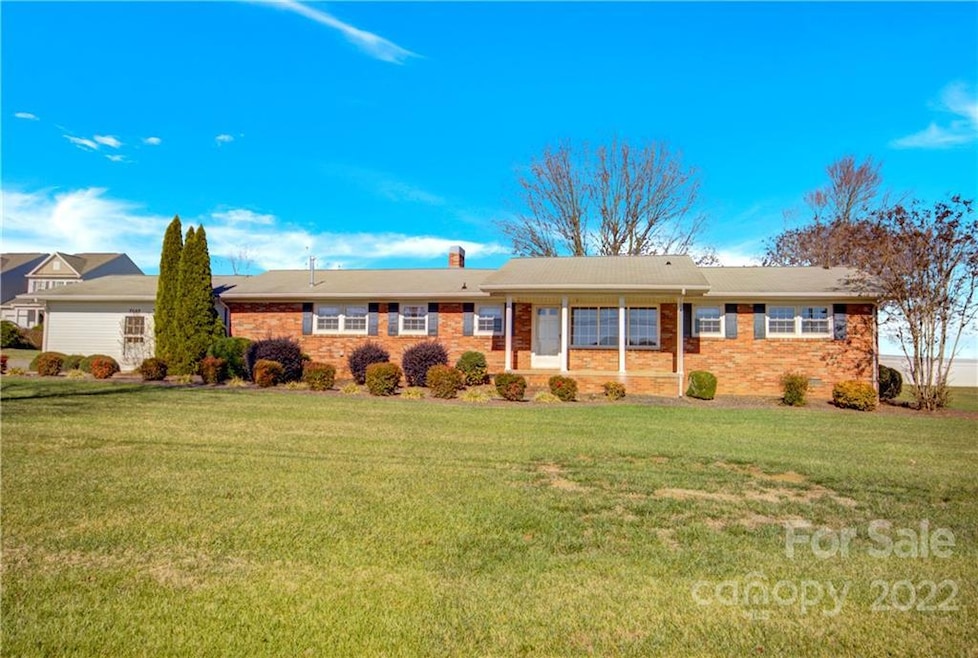 2549 Amity Hill Rd, Statesville, NC 28677 - photo 1