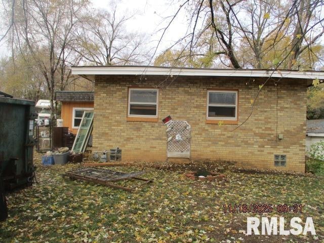 13823 2nd St, Pekin, IL 61554 - photo 1