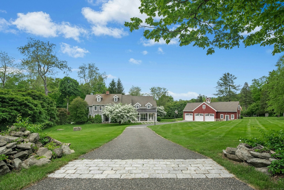 Luxury-in-the Country Lifestyle