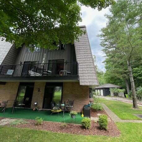 For Sale $366,000