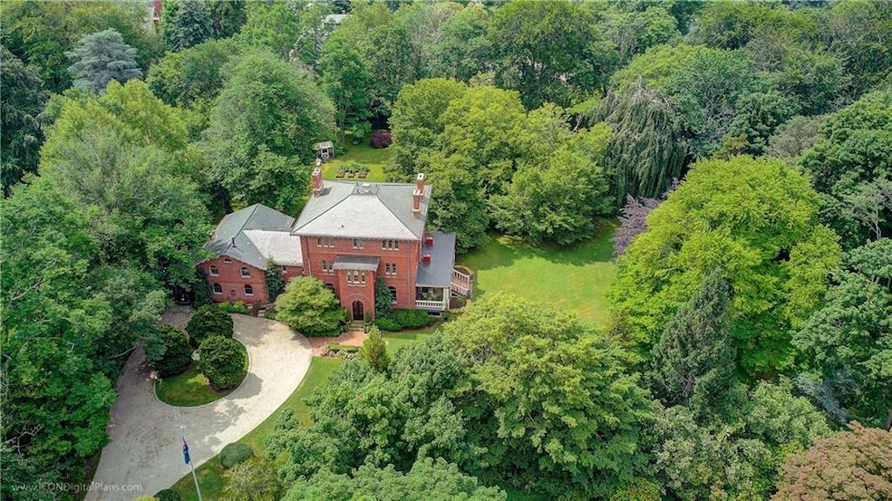 Aerial of Merrillton estate main house and attache